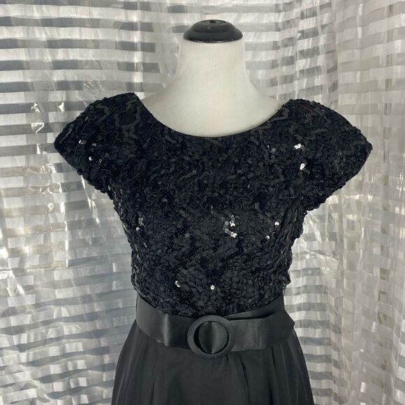 Bari Jay Sequin Cap Sleeve Chiffon Belted Dress - Picture 3 of 6